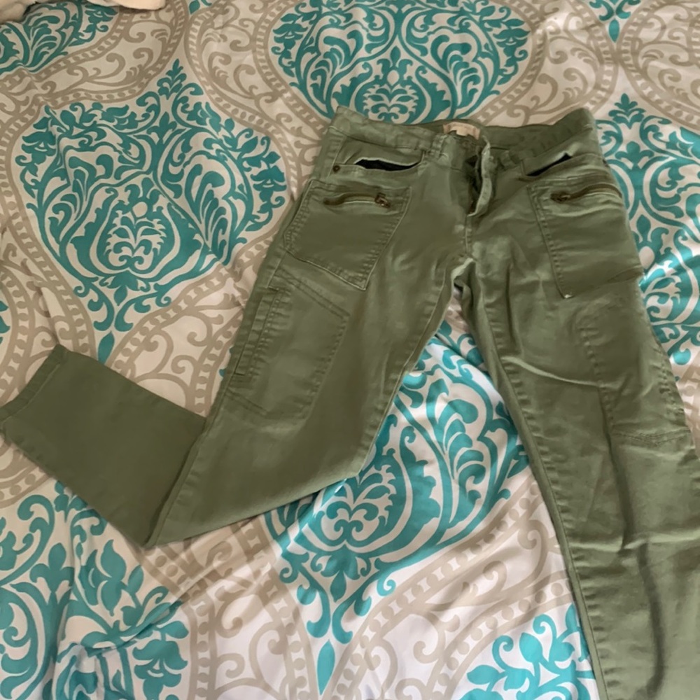 Pants with zippers in it - size 5 Woman - hardly worn